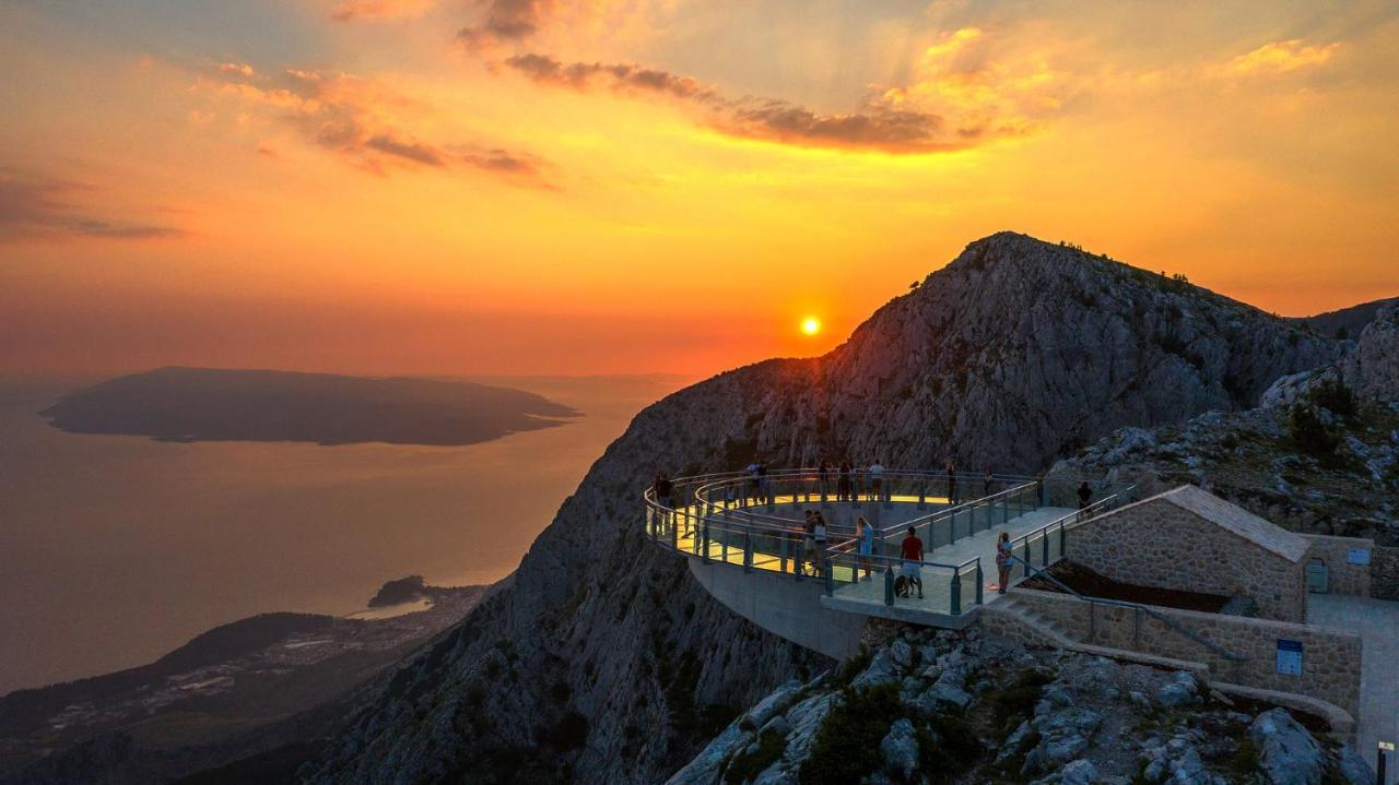 Sea & Sun Apartments Tučepi Esterno foto